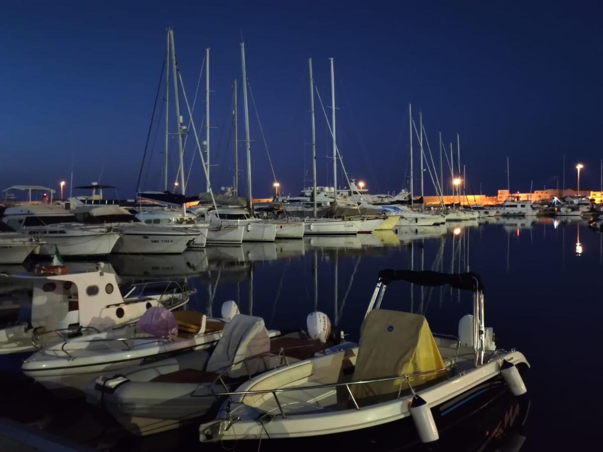 Classic Yacht Yanika Yachting Watersport Ets Villaputzu Zewnętrze zdjęcie